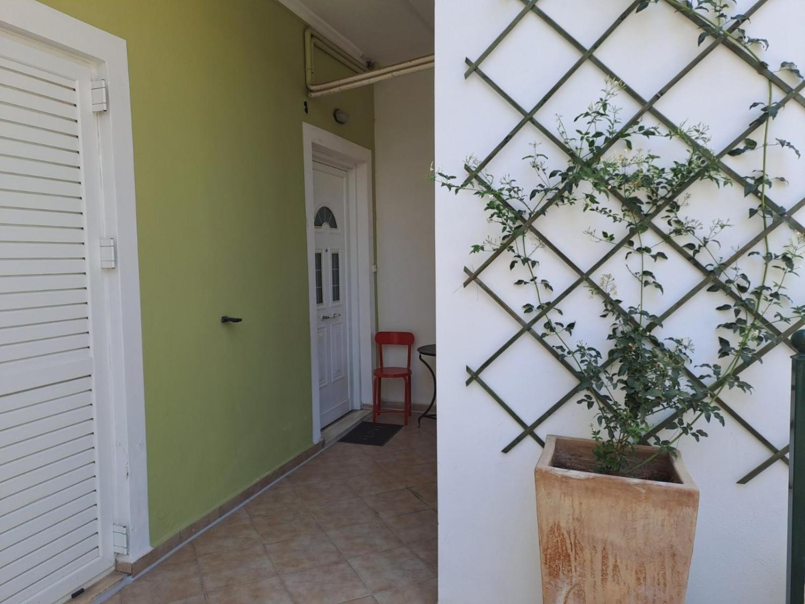 Dimitris Place Near Athens Airport Koropíon Dış mekan fotoğraf